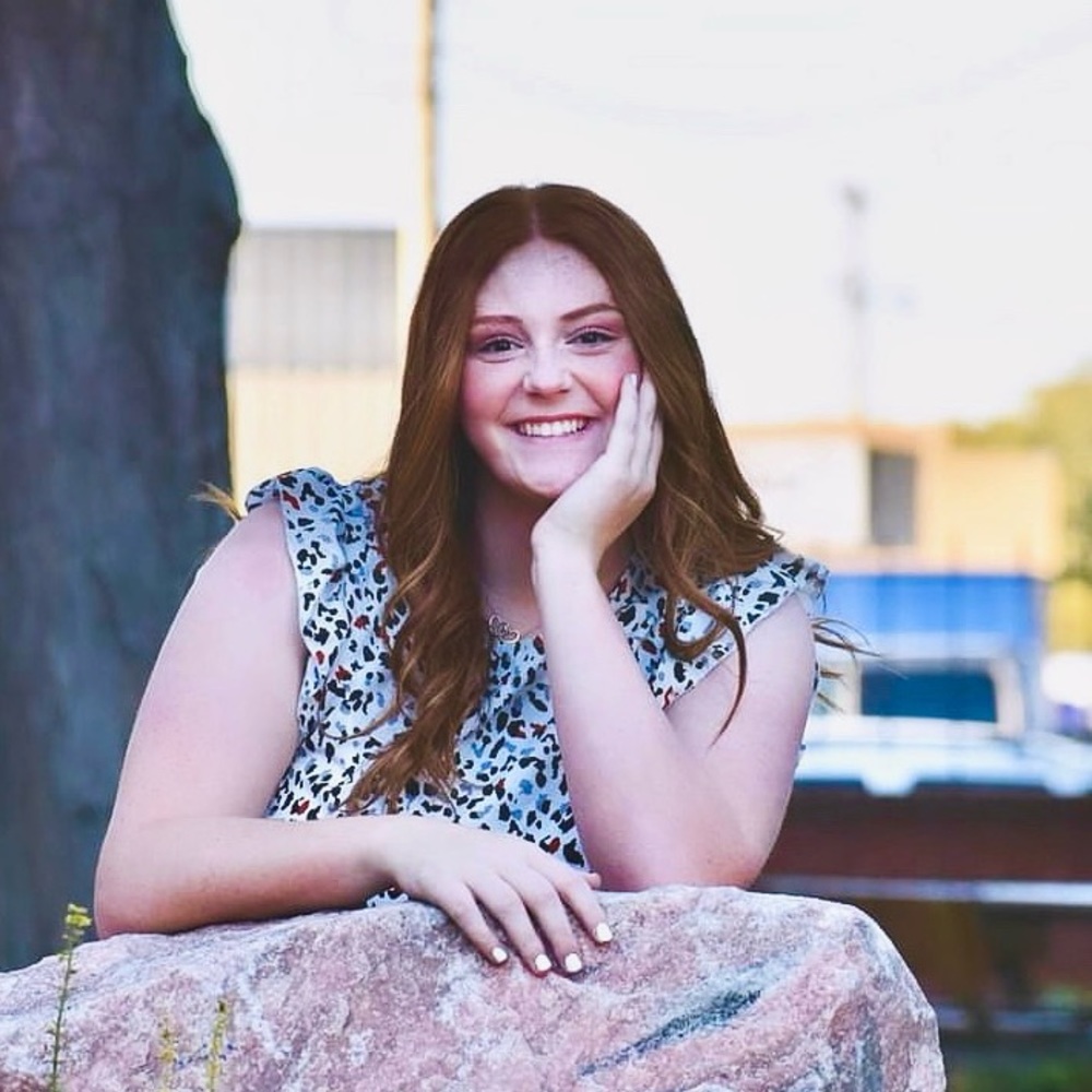Meet your Posher, Madison